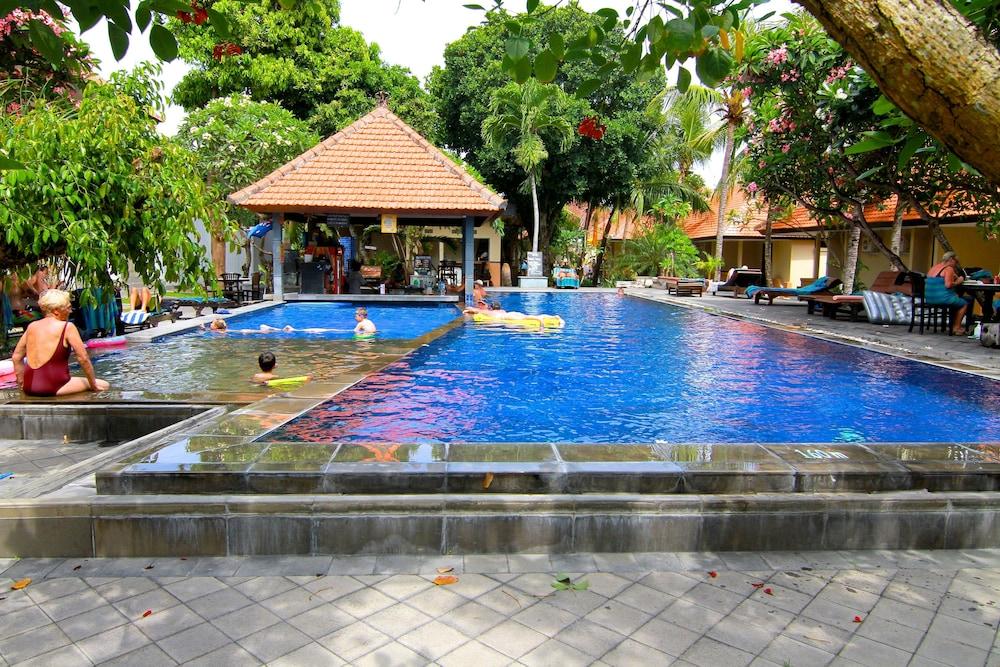 New Garden View Resort Legian Exterior foto