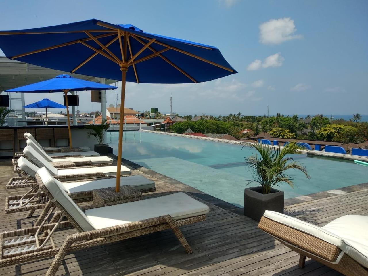 New Garden View Resort Legian Exterior foto